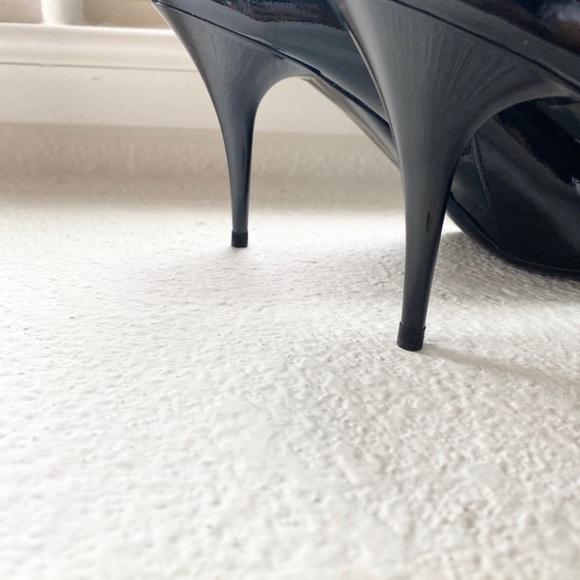 Burberry Ankle Patent booties - Picture 3 of 8